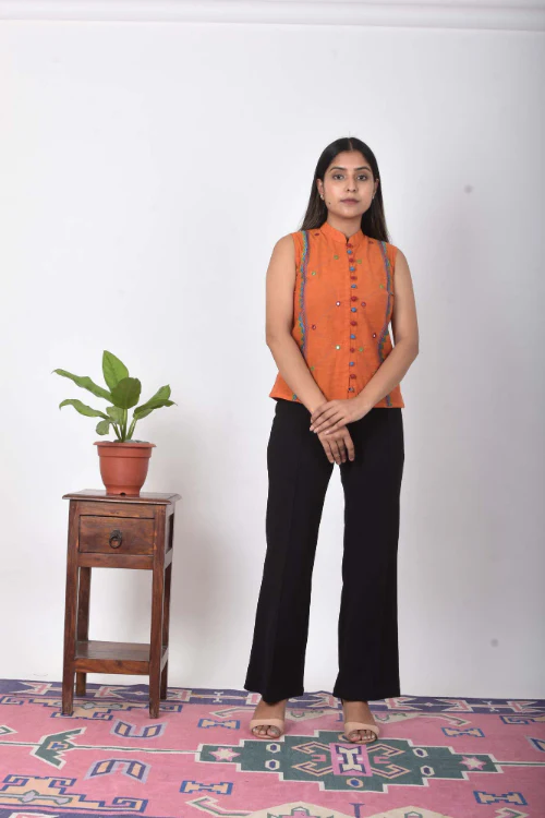 Urmul'Raanggitri' Cotton Top - Image 4