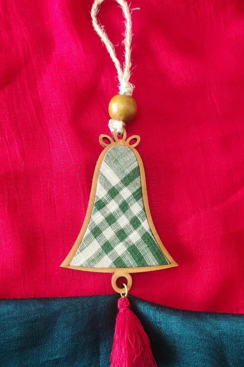 WHE Reversible Mix Christmas charms Combo Of 4