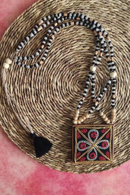 WHE Hand Embroidered Red And Yellow Pendant Necklace With Beaded String