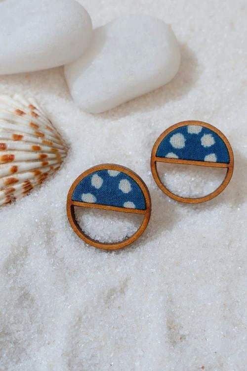 WHE Indigo Blue Repurposed Fabric And Wood Stud - Image 6