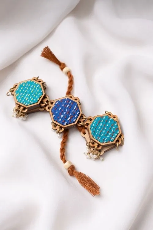 WHE Multicolour Kantha Repurposed Silk Fabric And Wood Beads Bracelet