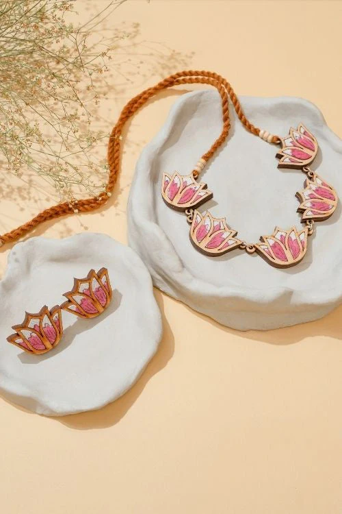 WHE Pink Bloom Lotus Repurposed Fabric And Wood Necklace - Image 10