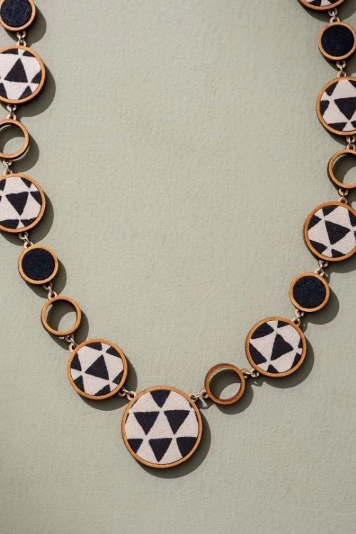 Whe Reversible 2-In-1 Pink Black Repurposed Fabric And Wood Necklace - Image 5