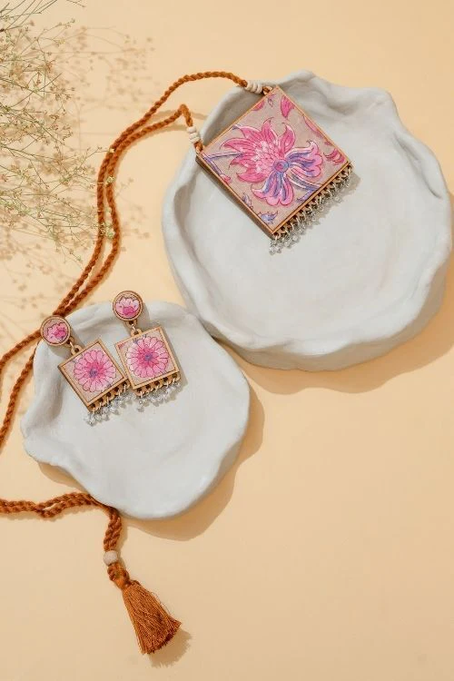 WHE Two In One Floral Pink And Green Square Repurposed Fabric And Wood Pendant - Image 10