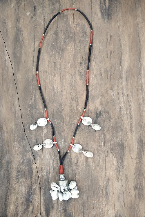 Whebyabira-Thread Necklace Black - Image 3