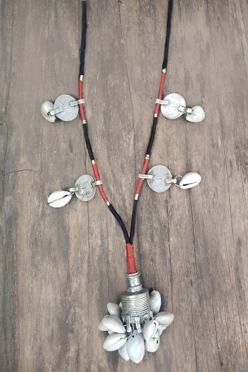 Whebyabira-Thread Necklace Black - Image 4