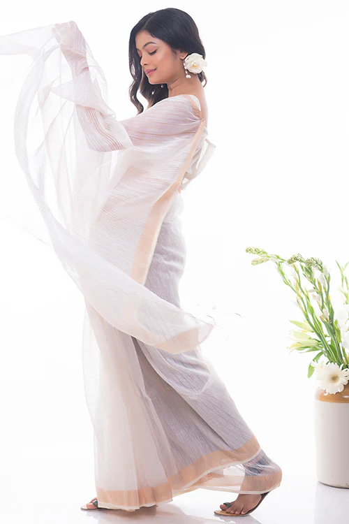TICH Flowing & Graceful. Soft Handwoven Bengal Linen Checked Saree - White & Gold - Image 4