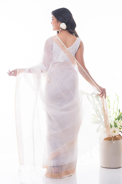TICH Flowing & Graceful. Soft Handwoven Bengal Linen Checked Saree - White & Gold - Image 7