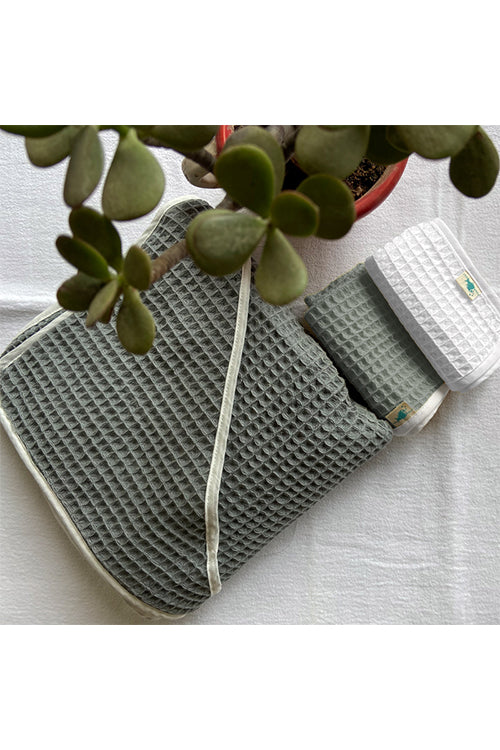 Whitewater Kids Organic Waffle Hooded Towel Set - Grey - Image 3