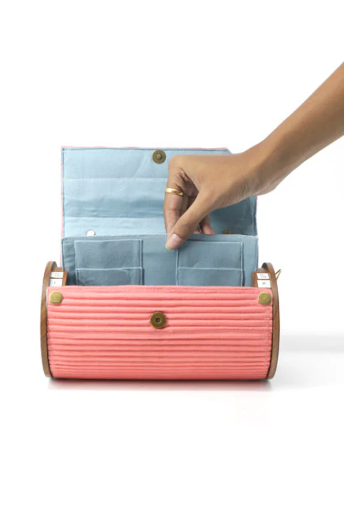 Lukka Chuppi Wild Thunder Round Clutch -Changeable Sleeve Set - Image 5