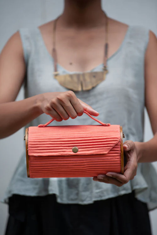 Lukka Chuppi Wild Thunder Round Clutch -Changeable Sleeve Set - Image 8